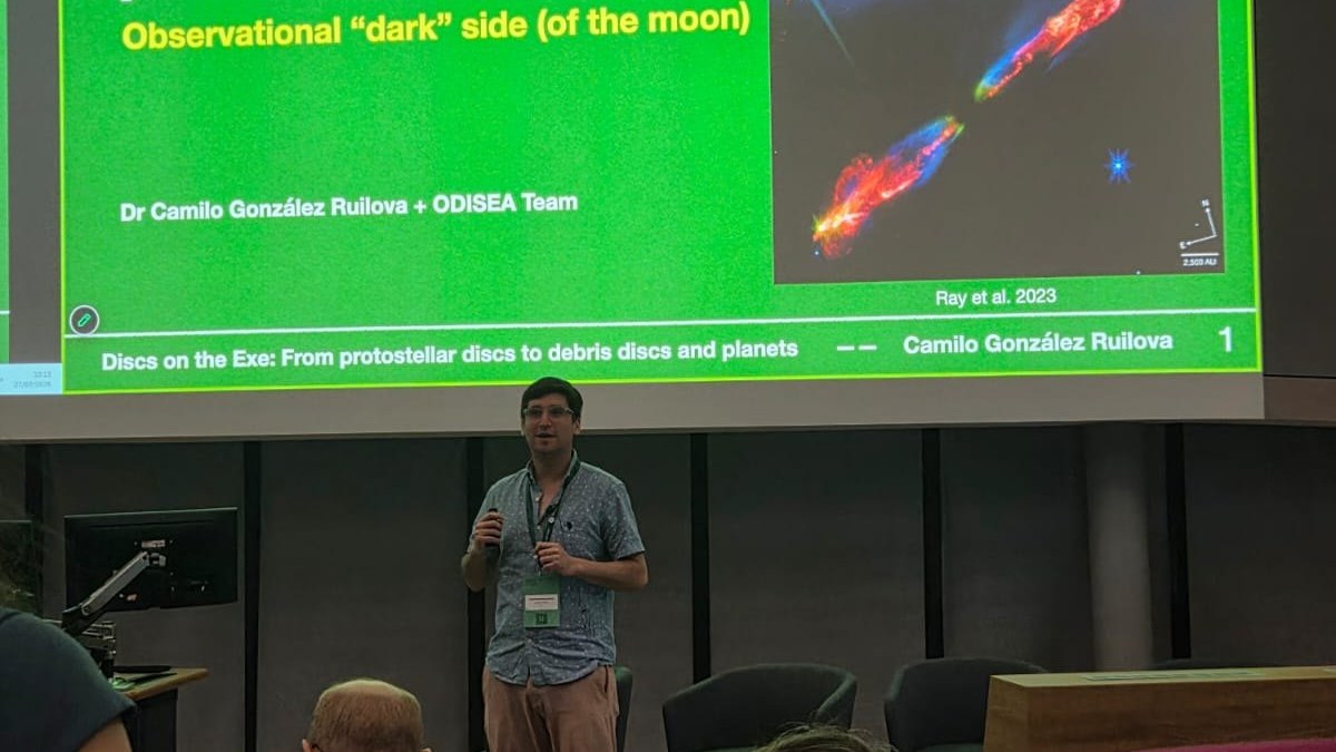 Presentación sobre el impacto del ambiente en la formación planetaria.