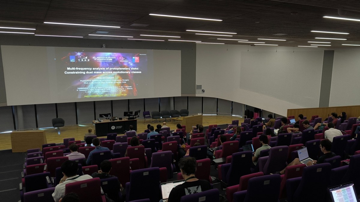 Prachi Chavan presenta un análisis multifrecuencia de la masa de polvo en discos protoplanetarios